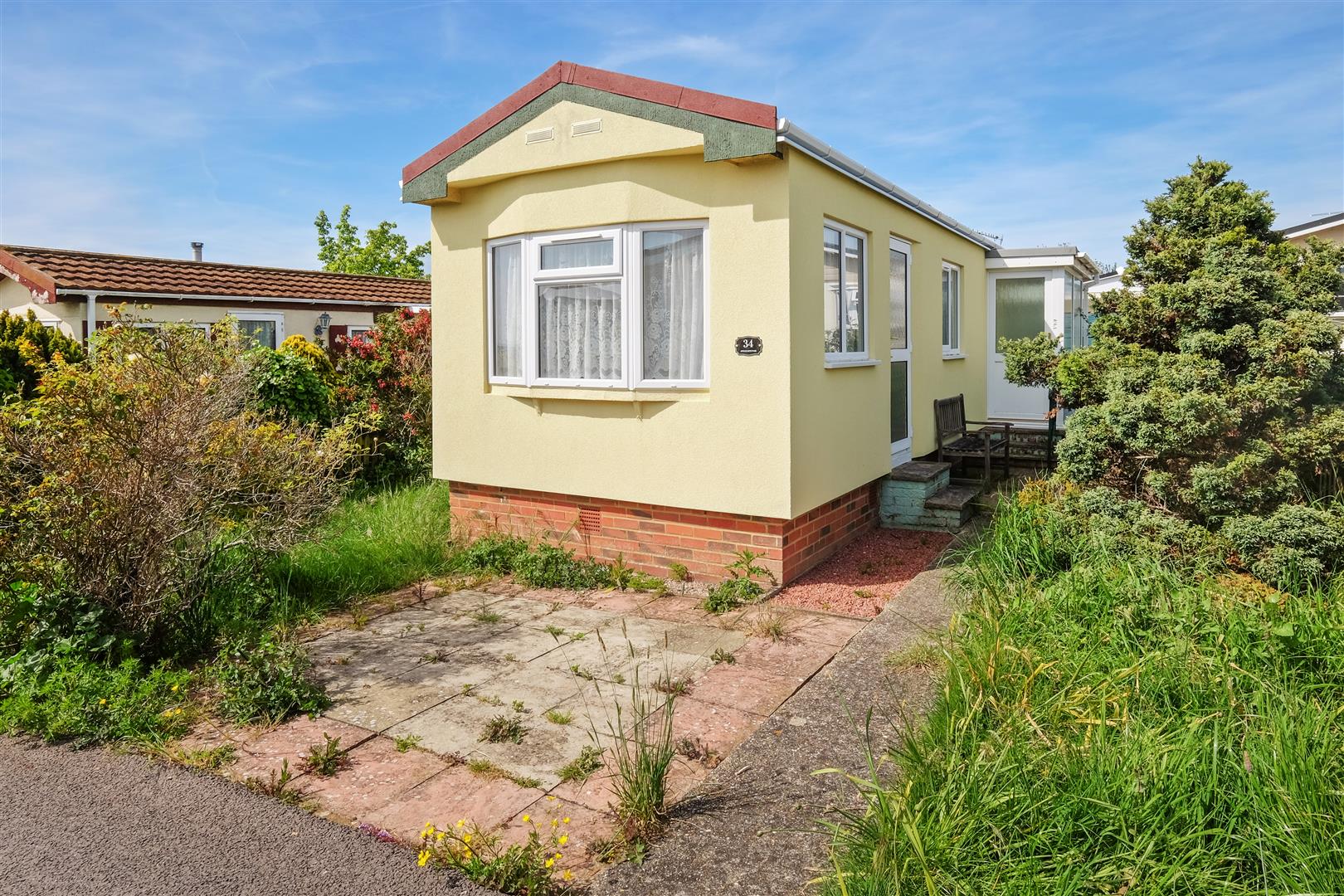 2 Bed, 1 Bath Property For Sale in Seasalter Lane, Seasalter, CT5 4BZ